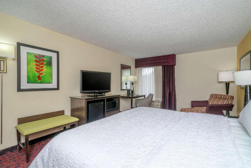 Hampton Inn by Hilton Hopewell Fort Gregg Adams - photo 18
