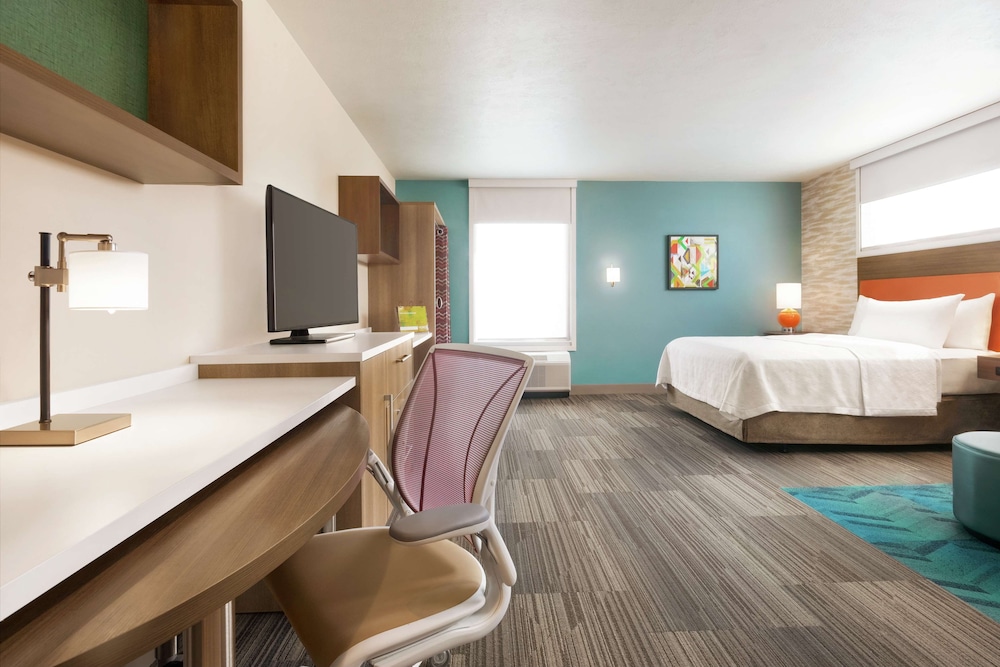 Home2 Suites by Hilton Bismarck - photo 15
