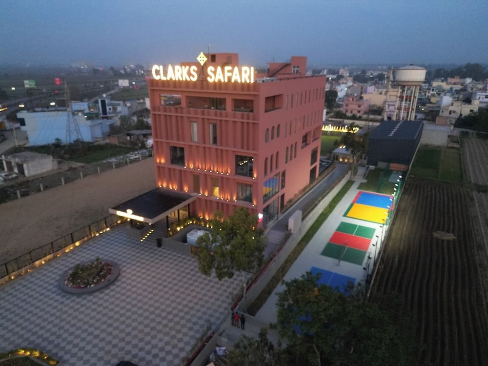 Clarks Safari Haridwar — 4-Star Luxury Hotel in Haridwar, India