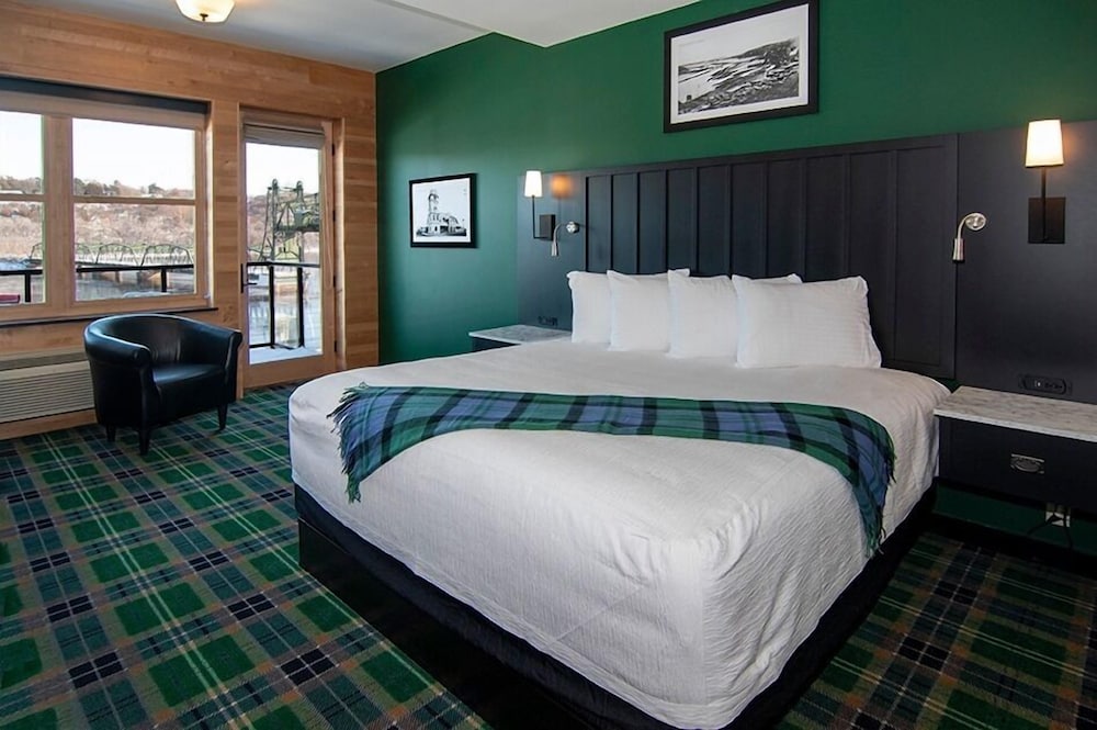 Water Street Inn - photo 5