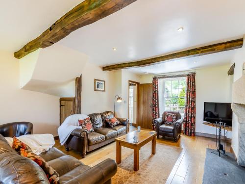 Warth House Uk44209