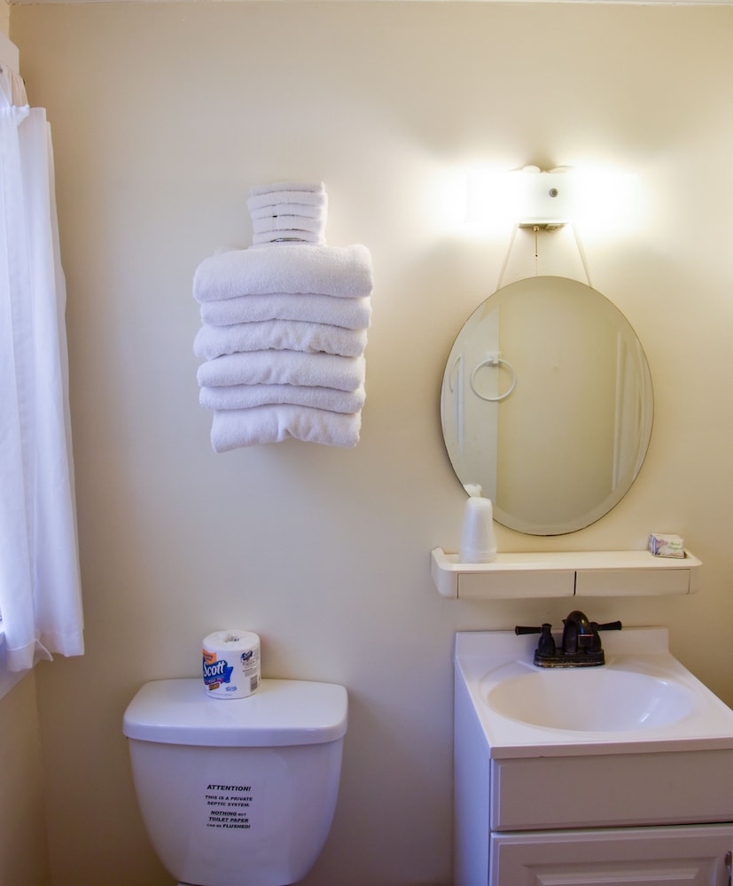 Shorelands Guest Resort and Cottages - photo 41