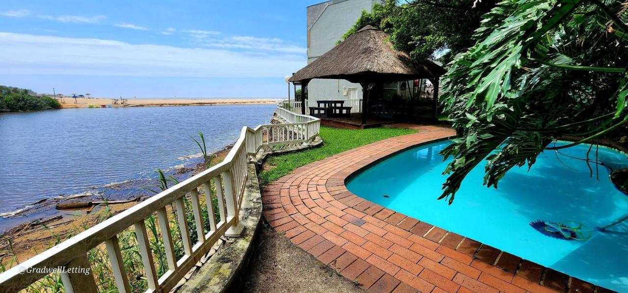 Inn on the Sea 4 Sleeps 8 On Ramsgate main beach — 4-Star Luxury Hotel in Margate, South Africa