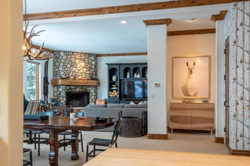 Williams Townhomes A — hotel in Ketchum