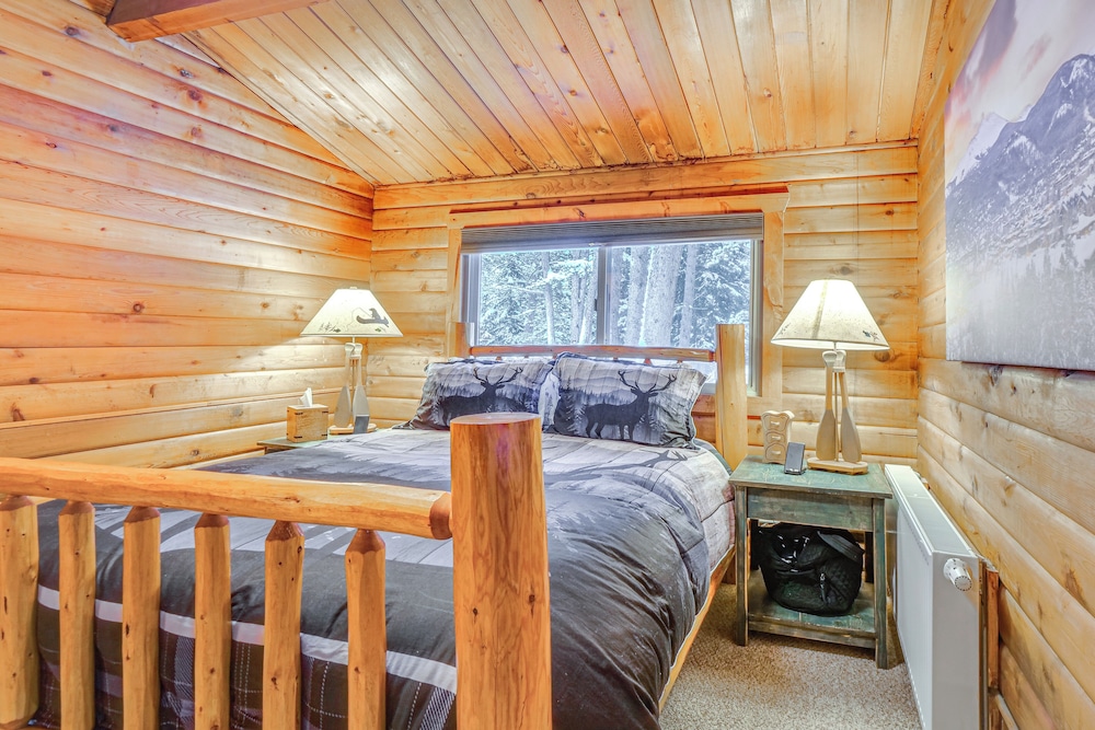 5 Mi to Breckenridge Ski Resort: Cozy Wood Cabin - photo 15