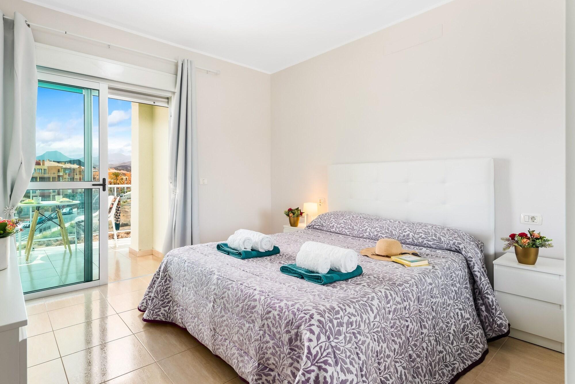 Apartamento Playa Y Golf — 4-Star Luxury Hotel in San Miguel De Abona, Spain