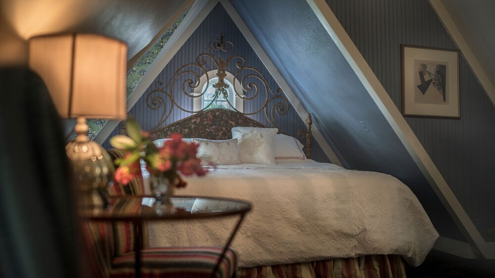 The Olive Tree Court - photo 17
