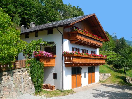 Planatscherhof - carbon neutral hotel in Barbiano