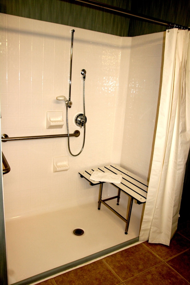 Hampton Inn & Suites Folsom - photo 37