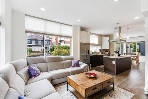 Perch Traveler’s Gem in Seattle, United States