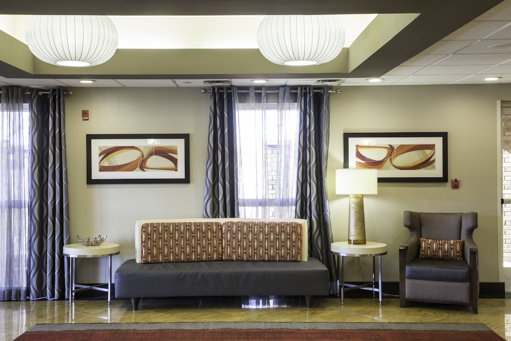 Hampton Inn Oxford West - photo 6