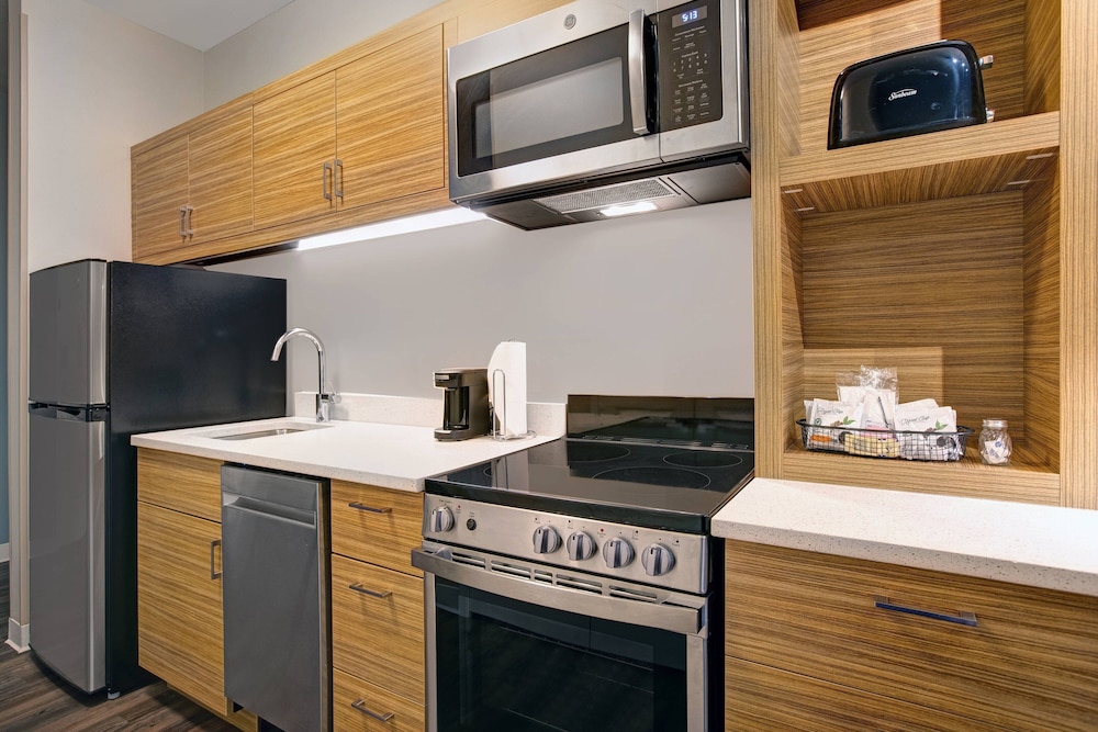 TownePlace Suites by Marriott Potomac Mills Woodbridge - photo 16