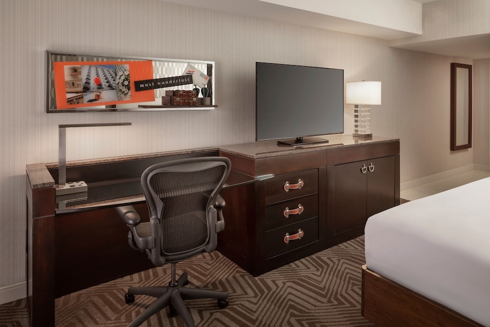 Renaissance Phoenix Downtown - photo 17