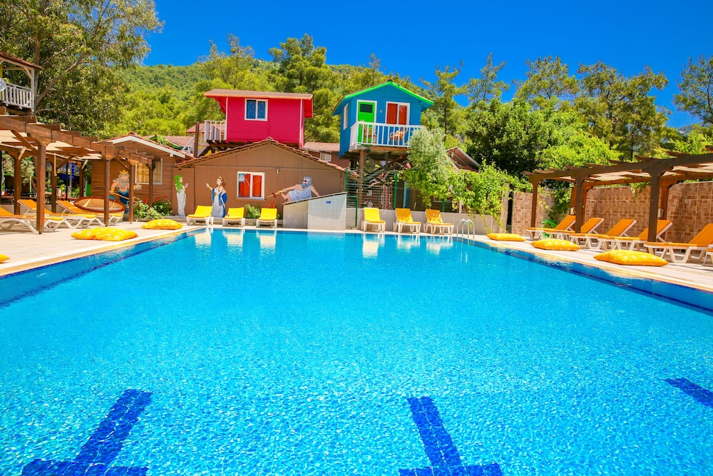Olimpos Salinas Wooden Houses in Kumluca, Turkey