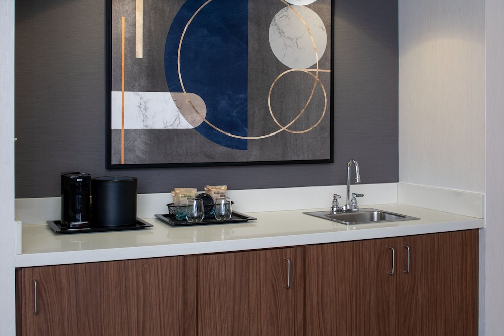 Courtyard by Marriott Decatur - photo 30