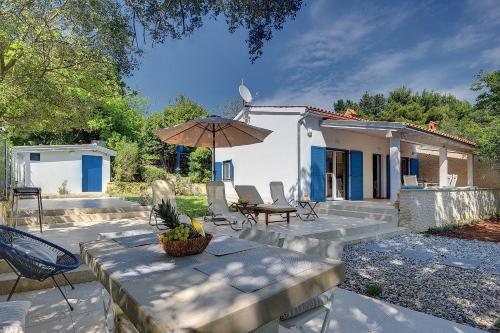 Ferienhaus Nur 20 Meter Vom Strand Entfernt in Unknown City, Croatia