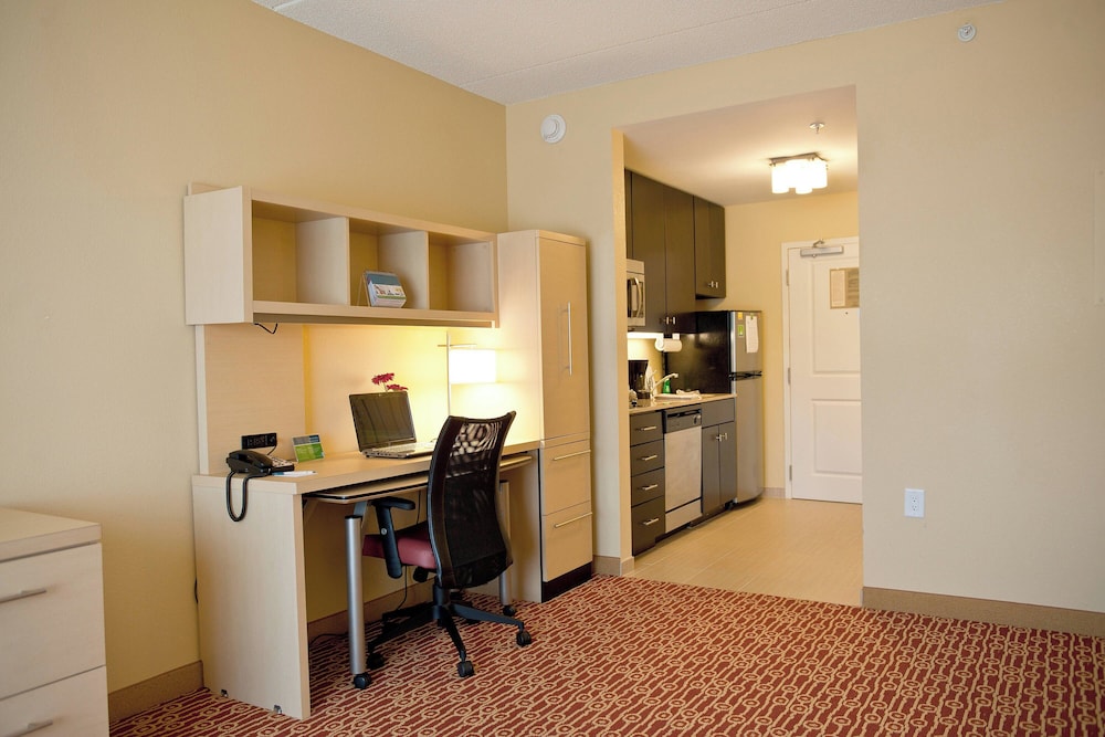 TownePlace Suites by Marriott Mooresville - photo 29
