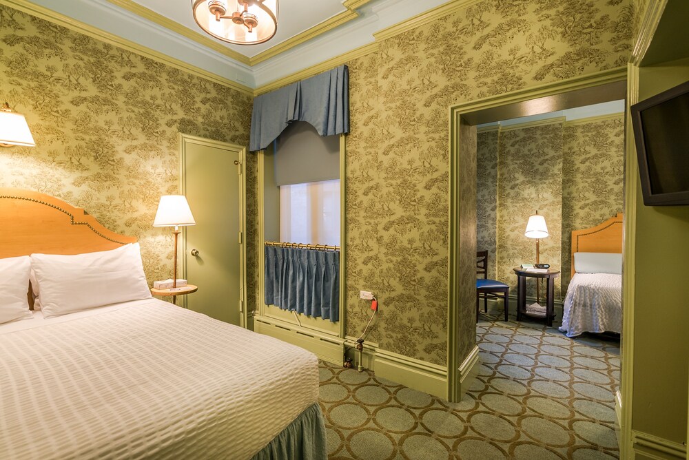 The Hotel Wolcott - photo 28