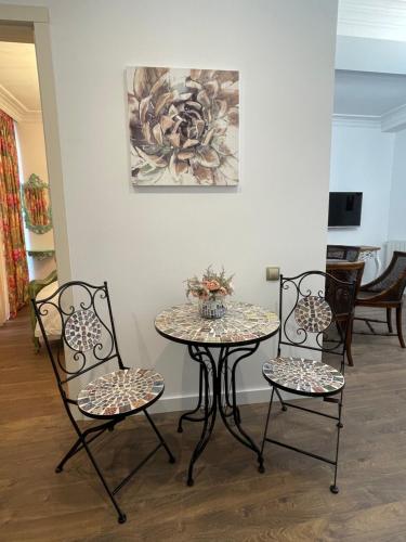 Picasso Apartment Kutaisi