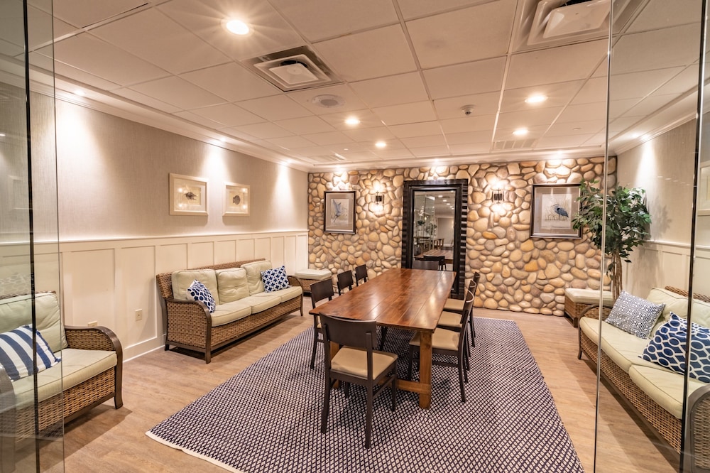Holiday Inn Manahawkin Long Beach Island by IHG - photo 104
