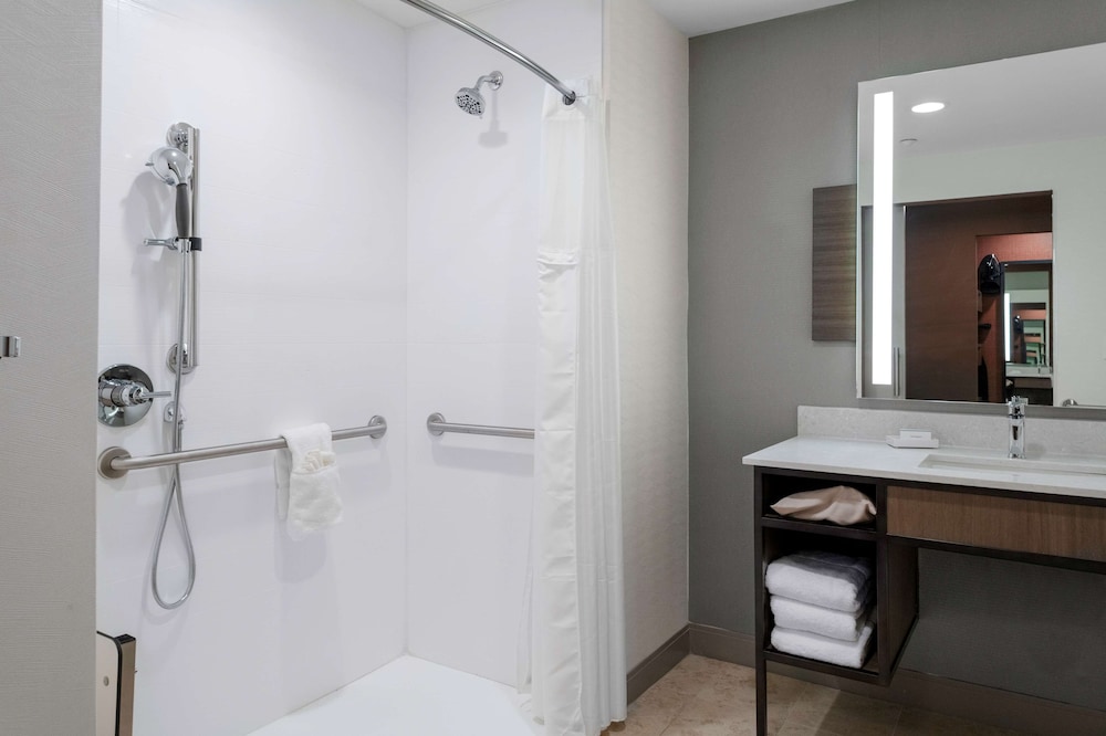 Hilton Garden Inn Chandler Downtown - photo 20