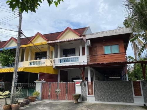 Pani House — 4-Star Luxury Hotel in Hat Yai, Thailand