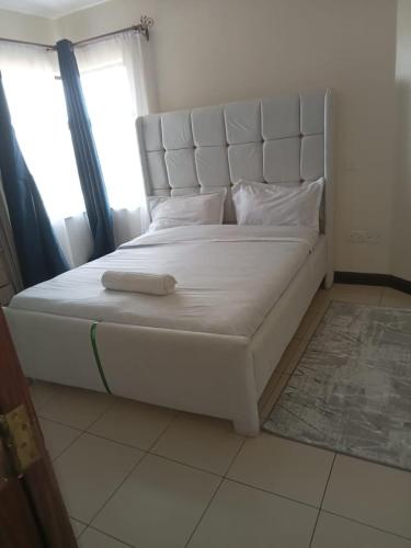 Westpointe 2 bedroom master ensuite comfy home