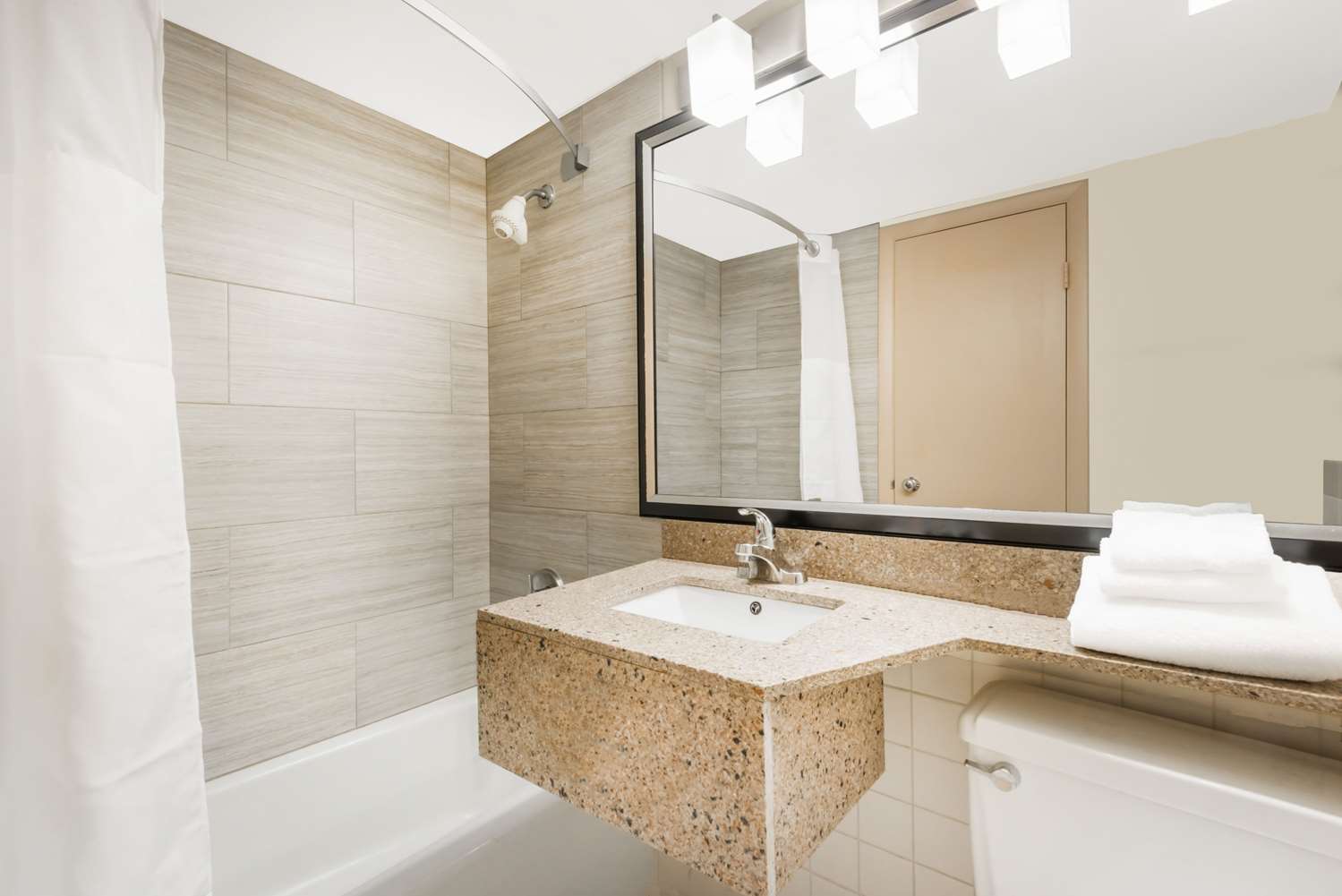 Ramada Lexington North Hotel & Conference Center - photo 19