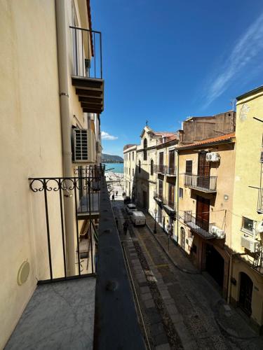 Maiolica House — 4-Star Luxury Hotel in Cefalu, Italy