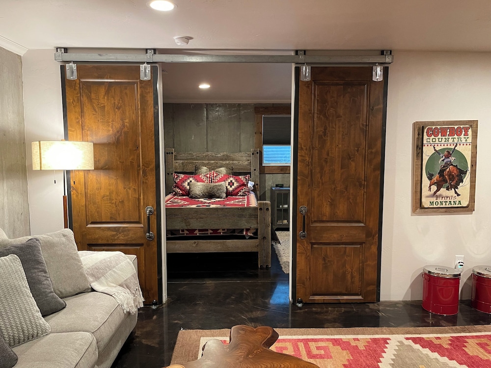 Mountain View Retreat in Ennis, United States