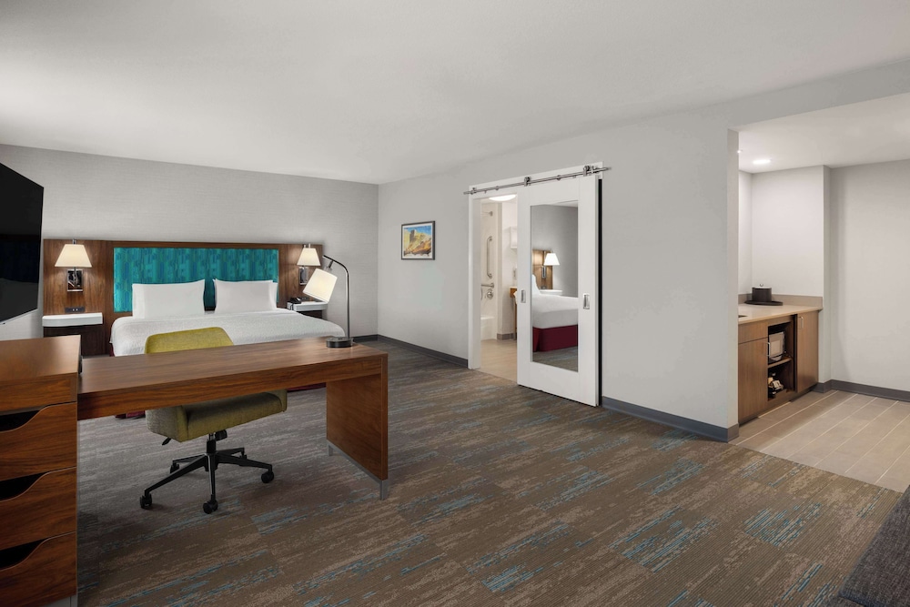 Hampton Inn by Hilton Carefree - photo 37