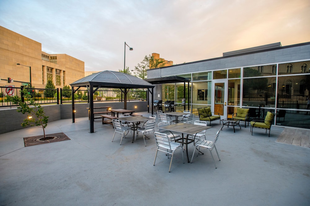 Staybridge Suites Denver Downtown by IHG - photo 75