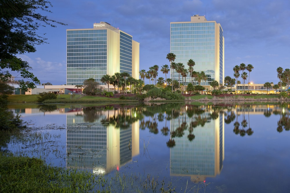 DoubleTree by Hilton at the Entrance to Universal Orlando - photo 52