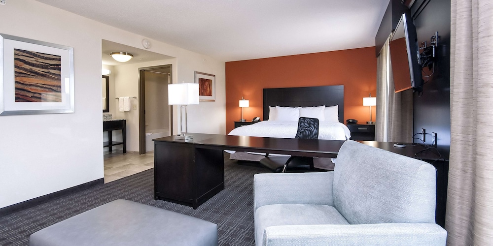 Hampton Inn & Suites Seneca Clemson Area - photo 25