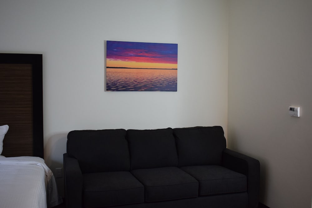 Menominee River Extended Stay Hotel - photo 3