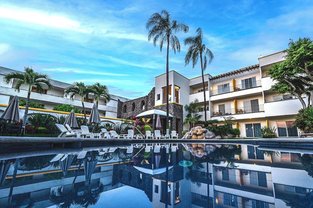 Casa Francisco Cuernavaca — 4-Star Luxury Hotel in Cuernavaca, Mexico