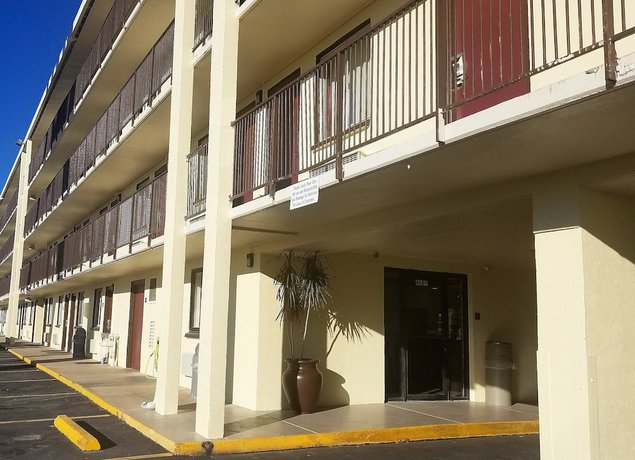 Motel 6 San Antonio Northeast - photo 4