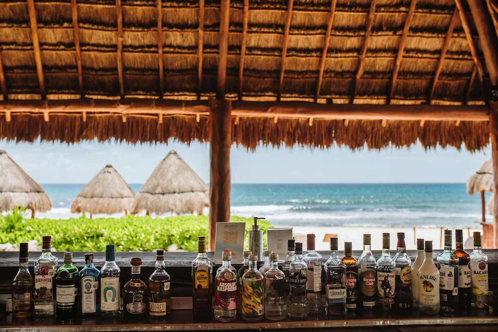Beach bar