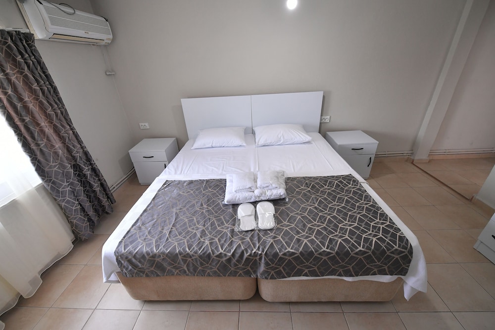 Nilhan Otel — Burhaniye — photo 3