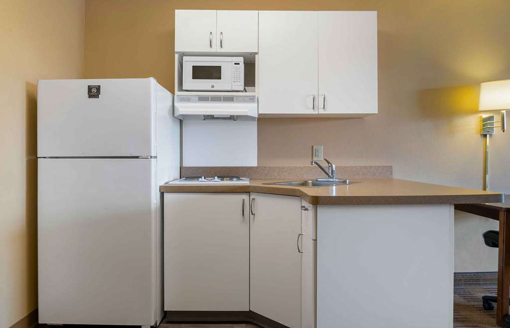 Extended Stay America Suites Detroit Canton - photo 19