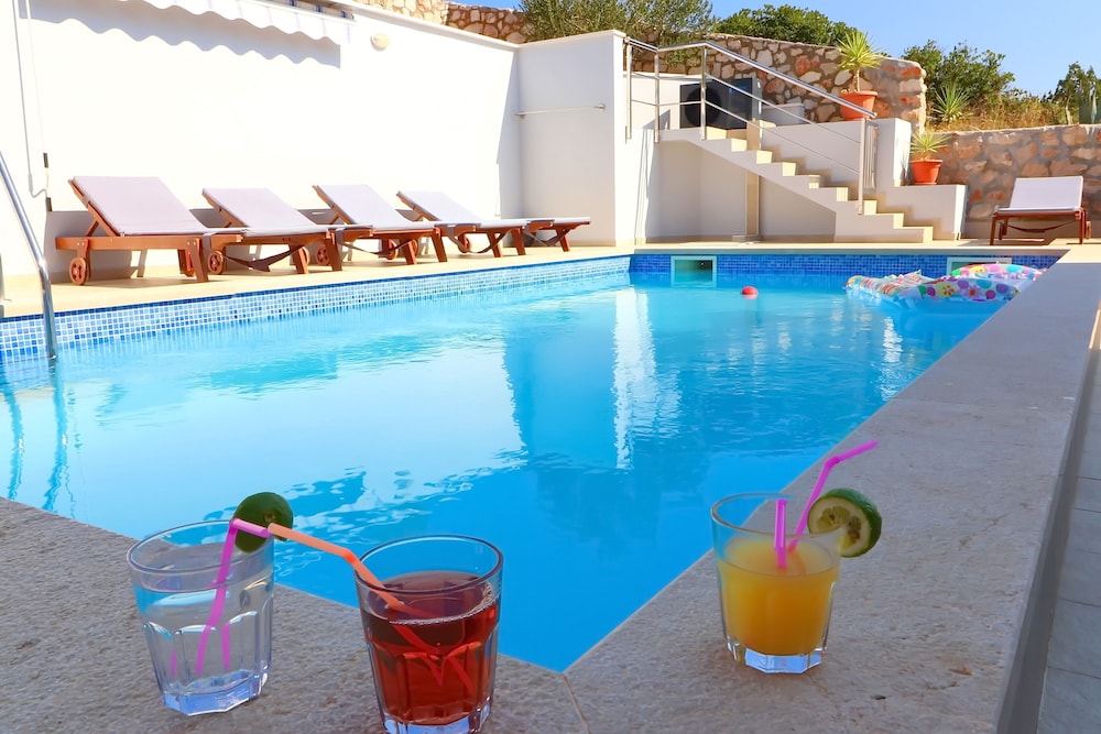 Villa Lavanda Korcula — 4-Star Luxury Hotel in Korcula, Croatia