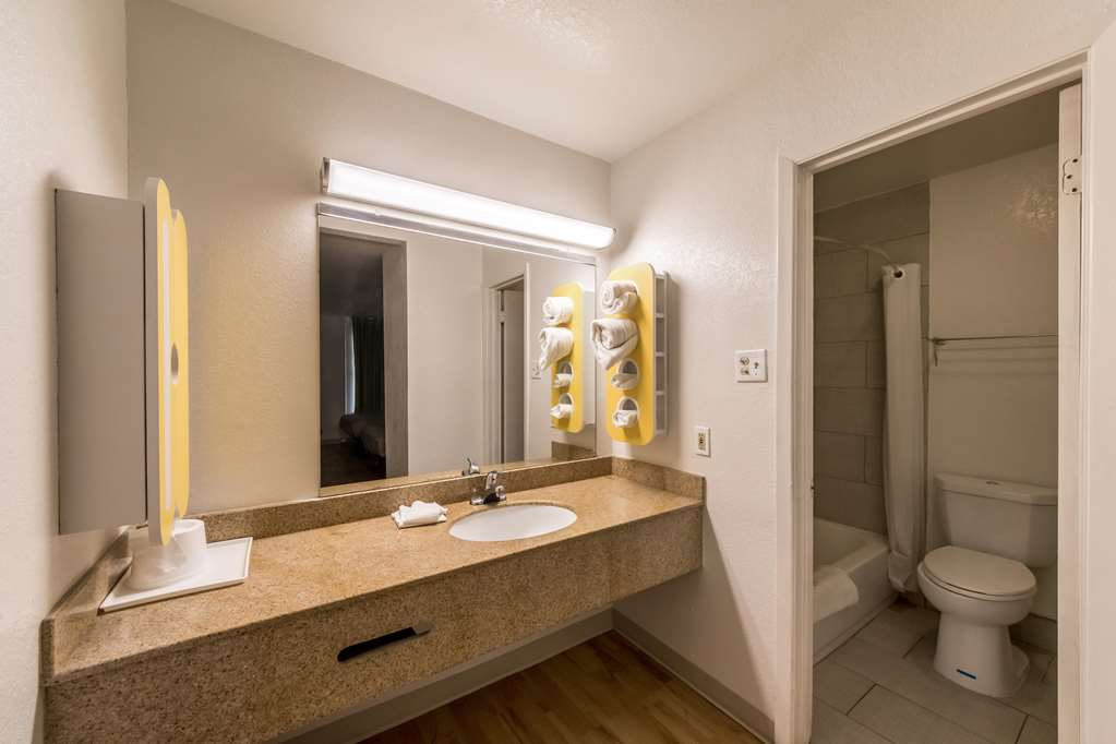 Studio 6 San Antonio TX Fort Sam Houston Area - photo 25