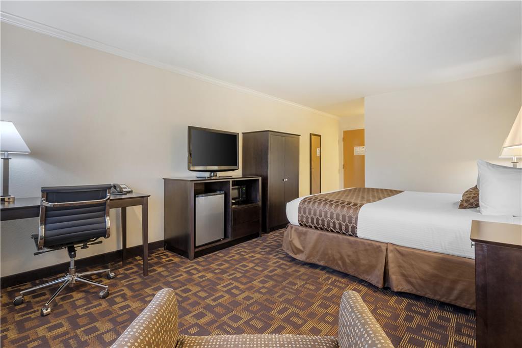Best Western Plus Inn of Hayward - photo 14