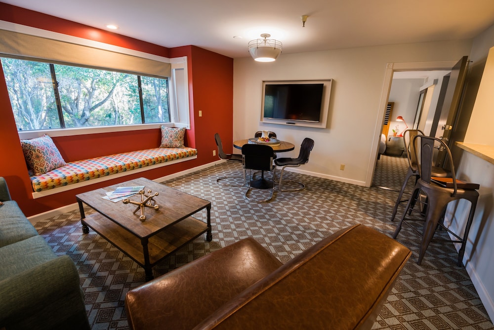 Chaminade Resort & Spa - photo 34