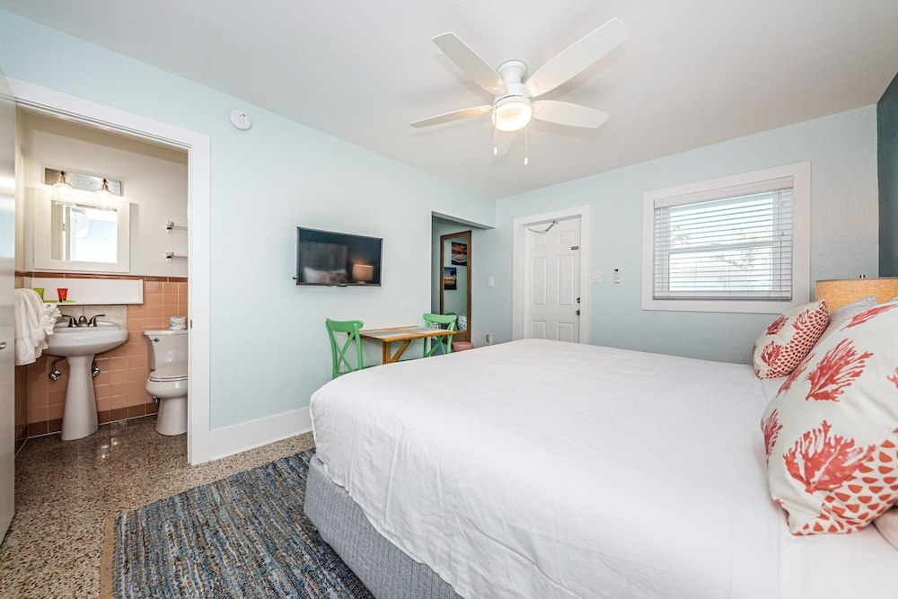 The Roth Hotel Treasure Island Florida - photo 14