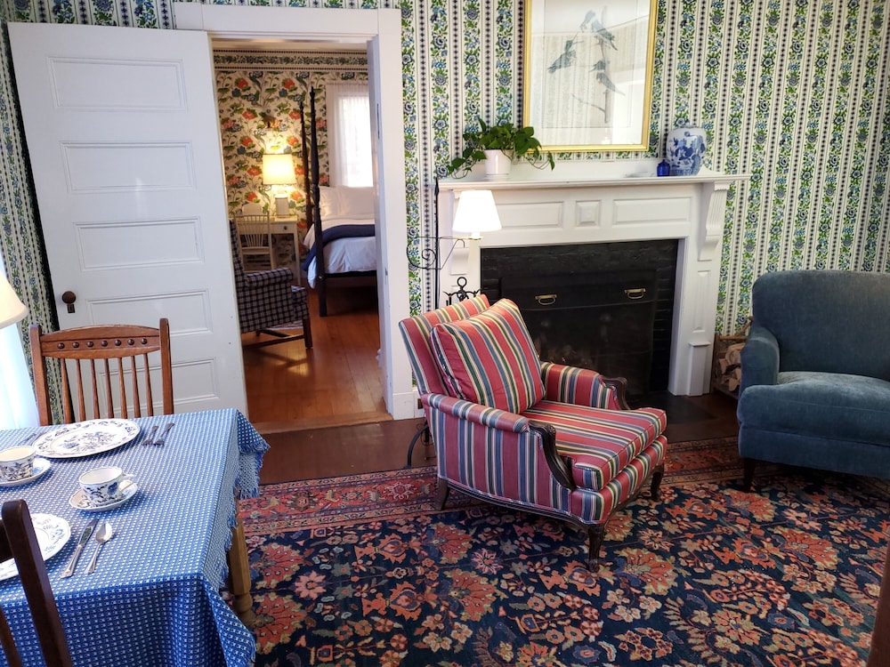 Harbourside Inn - photo 10