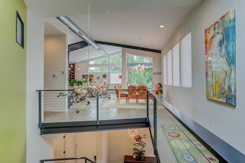 3BR Modern Marveldowntown Customprivate Balcony - photo 34