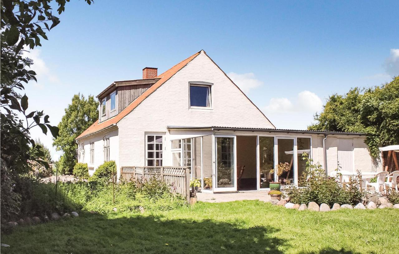 Zelený dom - carbon neutral hotel in Modra