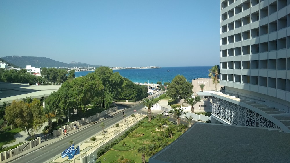 מרפסת / טרסה