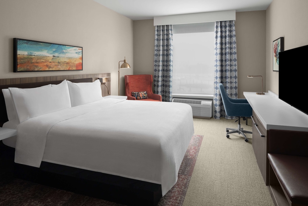Hilton Garden Inn Grand Prairie At Epiccentral - photo 16